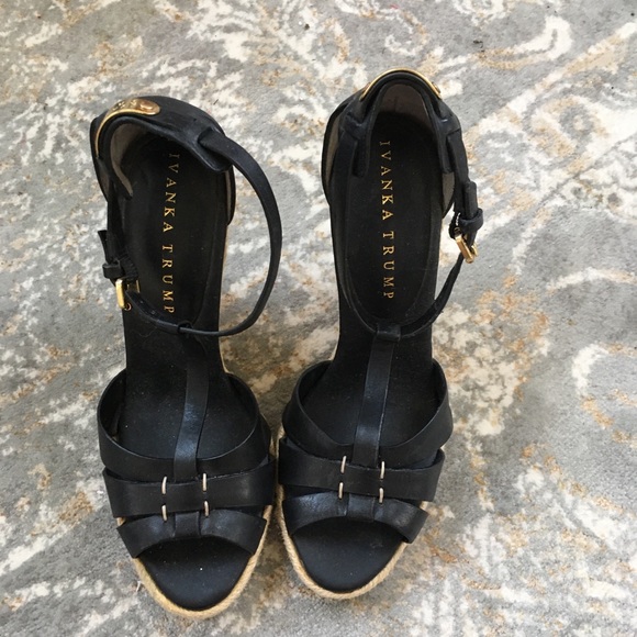 Ivanka Trump wedges size 6m - Picture 1 of 8